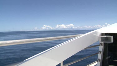 On boat heading towards Heron Island