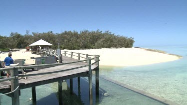 On boat heading towards Heron Island Pier