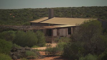 Quiet farmstead and paddock