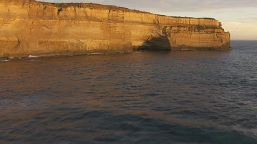 Cliffs behind the 12 Apostles at the Great Australian Bight