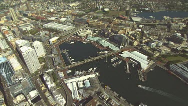 Sydney Convention Centre, Harbourside Shopping Centre. Darling Harbour and Cockle Bay Wharf. Sydney Aquarium and Wildlife World.