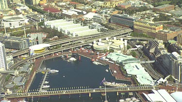 Sydney Convention Centre, Harbourside Shopping Centre. Darling Harbour and Cockle Bay Wharf. Sydney Aquarium and Wildlife World. King Street Wharf.