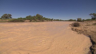 Flooding Diamantina River in middle of Simpson Desert