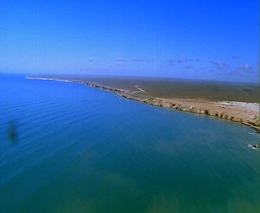 Great Australian Bight. Coastline, ocean ,  beaches and desert with sand dunes