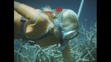 Valerie Taylor snorkelling