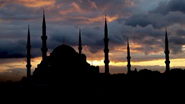 Blue Mosque, Sultanahmet Camii Silhouette, Sultanahmet, Istanbul, Turkey