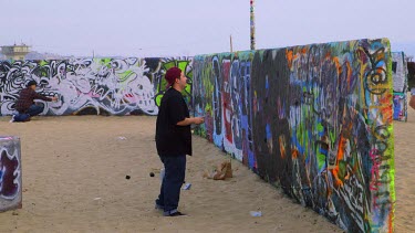 Graffiti Artists, Venice Beach, Venice, California, Usa