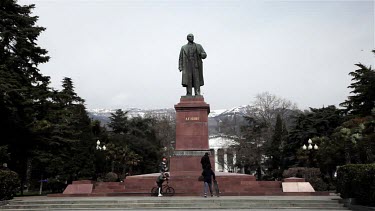 Lenin Statue & City Square, Yalta, Crimea, Ukraine