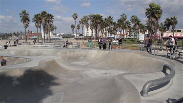 Venice Skate Park, Venice Beach, Venice, California, Usa