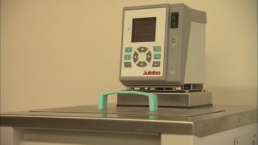 Laboratory Equipment: Siltex Machine