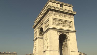 Traffic driving by l'Arc de Triomphe, Paris, France