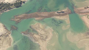 Sandy islands and the coast off Spencer Gulf