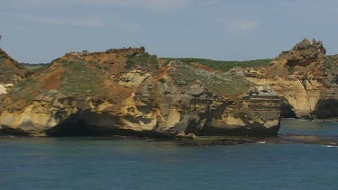 12 Apostles limestone stacks at the Great Australian Bight