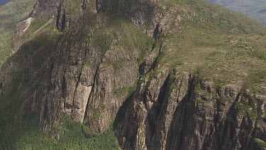 Cloudy peaks of Cradle Mountain