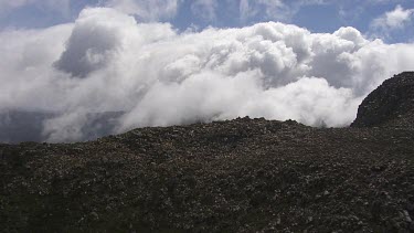 Cloudy peaks of Cradle Mountain