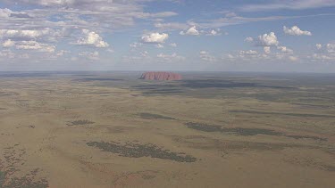 Dry landscape of Uluru-Kata Tjuta National Park