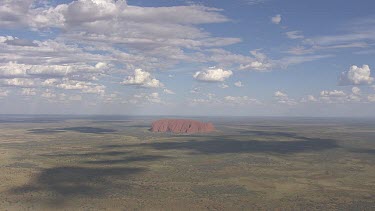 Dry landscape of Uluru-Kata Tjuta National Park