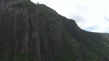 Forested mountain peaks and cliffs in Daintree National Park