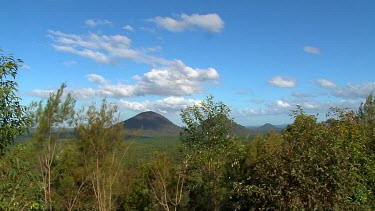 Mount Tunbubudla from GHM lookout bushes in front wide