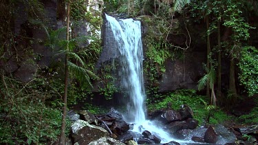 Curtis Falls from lookout close 2