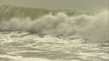 Rolling waves and surf