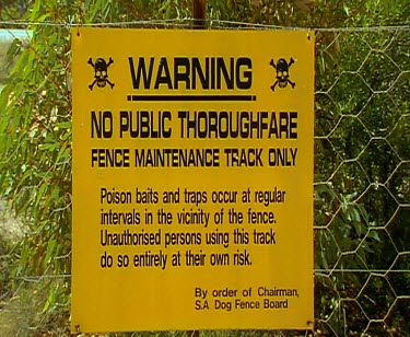 Warning sign on Dingo fence