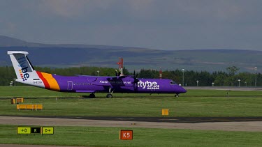 Flybe Bombardier Dash 8 Q400 Aircraft, G-Ecoh, Manchester Airport, England