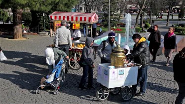 Tea & Corn Sellers, Sultanahmet, Istanbul, Turkey