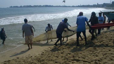 Fishermen Pull Nets From Indian Ocean, Galle, Sri Lanka, Asia